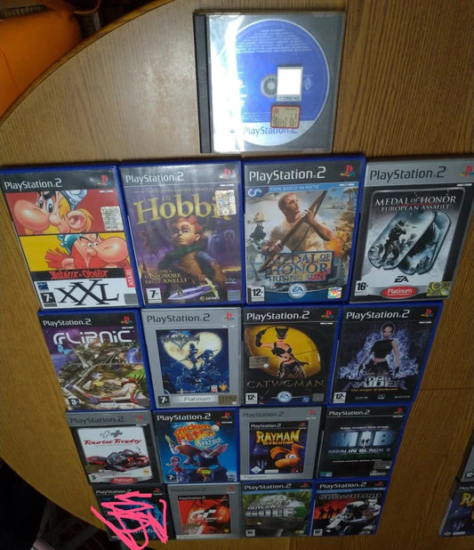 Lotto 16 Videogiochi PlayStation 2 Vintage