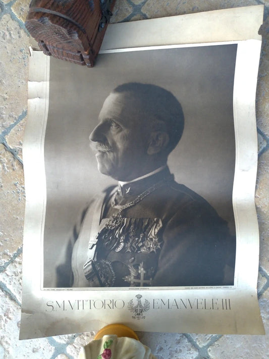 Vittorio Emanuele III di Savoia Re d'Italia 1900 - 1946 Ritratto 46 x 35 cm
