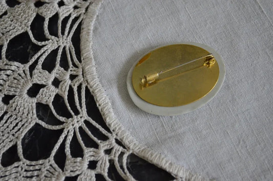 Spilla Vintage in Ceramica Decorata a Mano