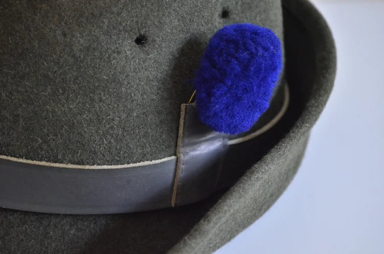 Cappello Alpino con fregio ricamato