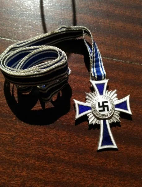Croce d'onore per le madri tedesche classe Argento