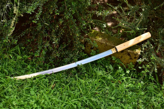 Katana Yarinohanzo Shirasaya AISI1060 High Carbon Steel FORGIATA MARU KITAE BOHI