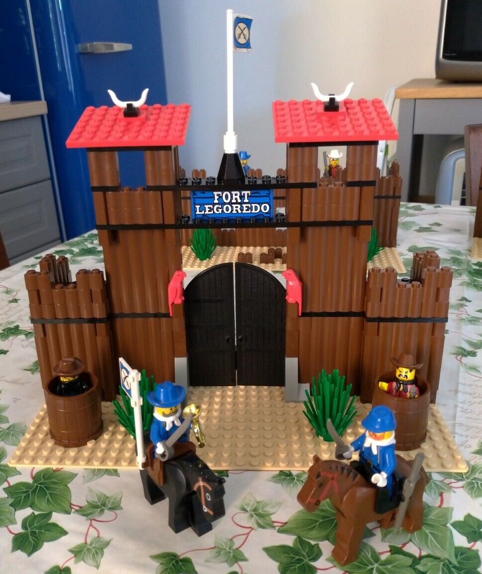 Lego 6769 Fort Legoredo Western 1996 100% Completo System Old Wild West Fortino