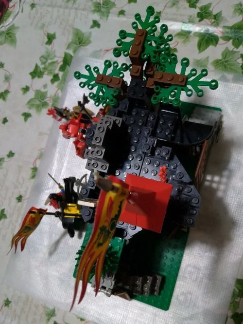 Lego 6076 Dark Dragon's Den 1993 BOX 100% Completo Poster Istruzioni Set Castle