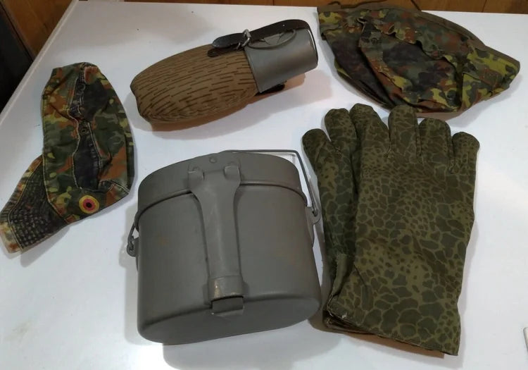 Lotto Militaria Germany Gloves Military Canteen Mess Kit