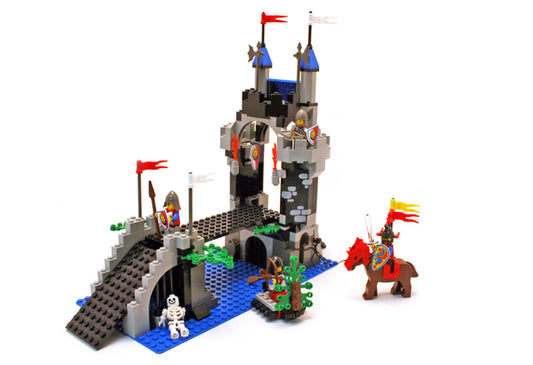 LEGO 6078 Royal Drawbridge 1995 CASTLE Royal Knights