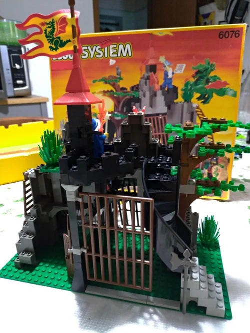 Lego 6076 Dark Dragon's Den 1993 BOX 100% Completo Poster Istruzioni Set Castle