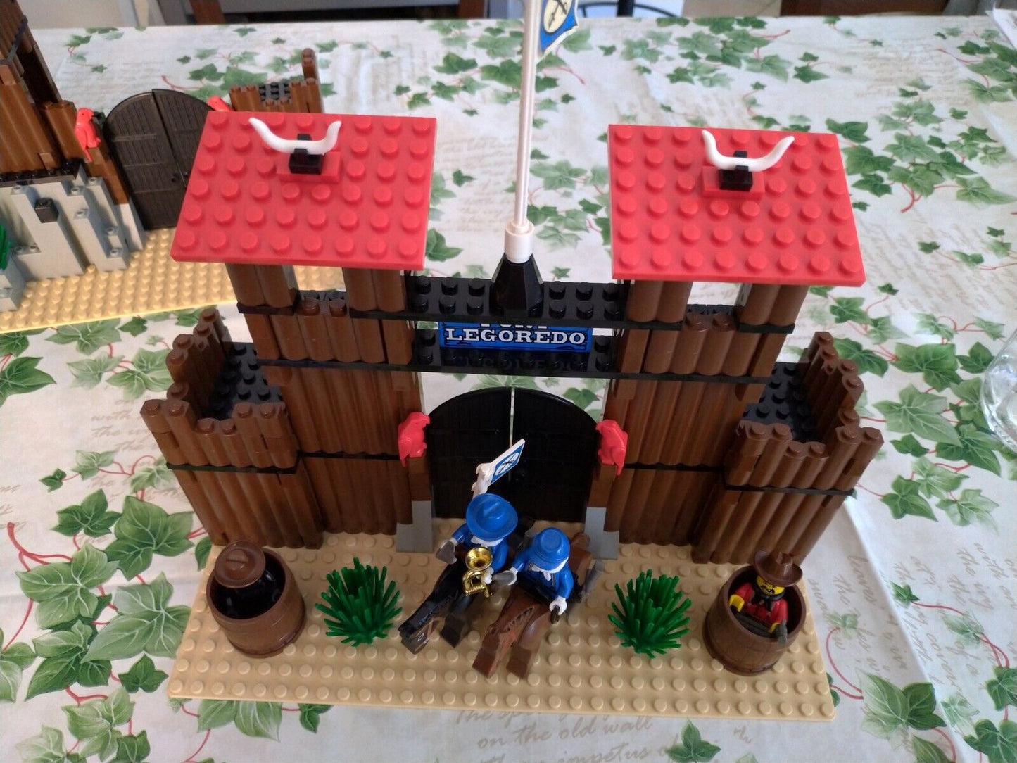Lego 6769 Fort Legoredo Western 1996 100% Completo System Old Wild West Fortino