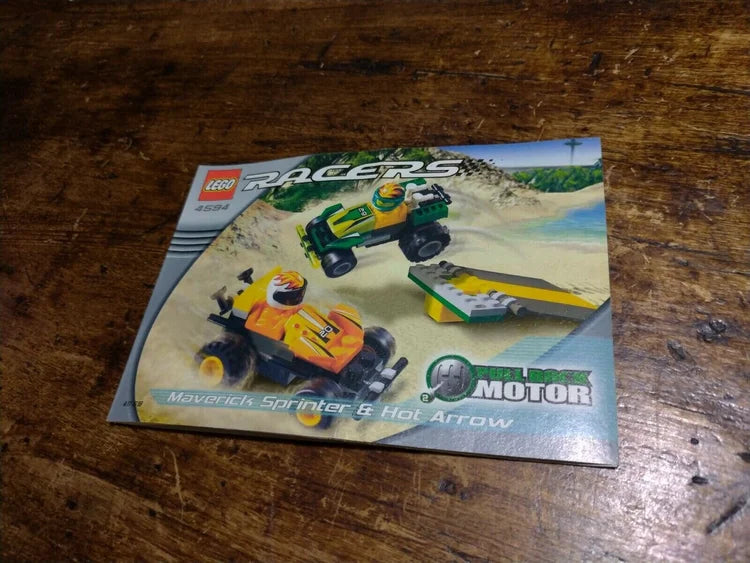 LEGO 4594 Maverick Sprinter & Hot Arrow Vintage 2002