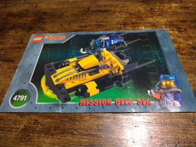 LEGO 4791 Alpha Team Sub-Surface Scooter Vintage Mission Deep Sea Dark 2002