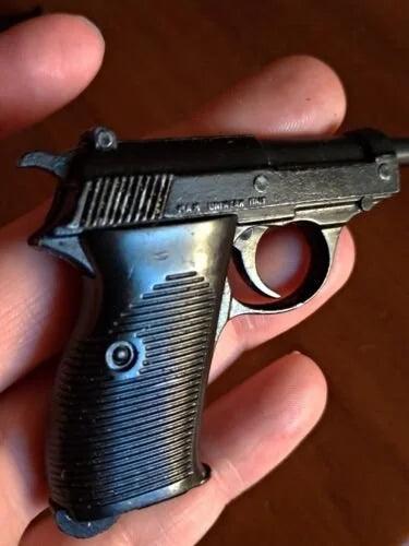 Walther P 38 UNIWERK Pistola SCALA 1:2,5