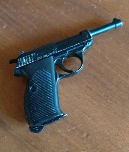 Walther P 38 UNIWERK Pistola SCALA 1:2,5