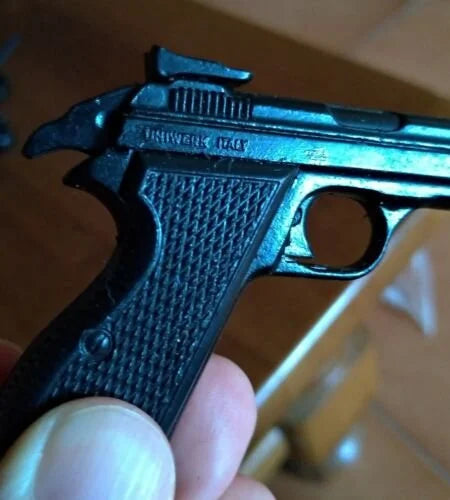 SIG P 210-5 MAM ARMODELLI UNIWERK Pistola Giocattolo SCALA 1:2,5 VINTAGE '70