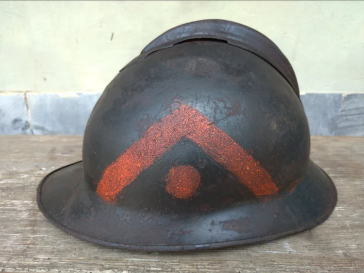 Elmetto Adrian 1916 riutilizzo Partigiano Brigate Garibaldi