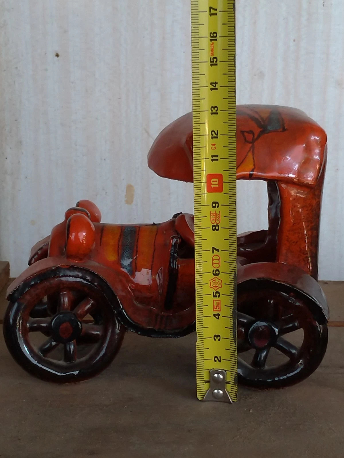 Verzolini Majolica 1970s Scultura Ceramica Policroma Macchinina Macchina Auto