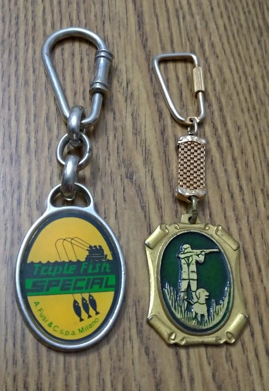 Portachiavi Vintage in Metallo Caccia e Pesca