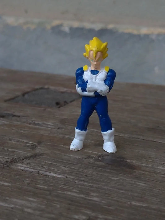 Vegeta Sayan Dragon Ball Z Sorpresine Dolci Preziosi