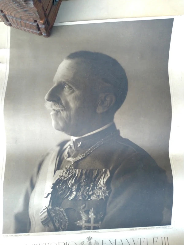 Vittorio Emanuele III di Savoia Re d'Italia 1900 - 1946 Ritratto 46 x 35 cm