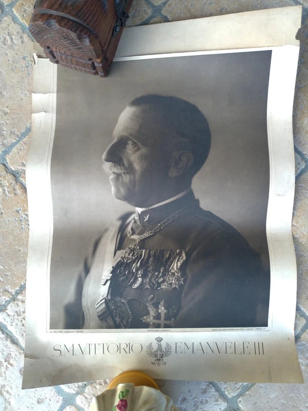 Vittorio Emanuele III di Savoia Re d'Italia 1900 - 1946 Ritratto 46 x 35 cm