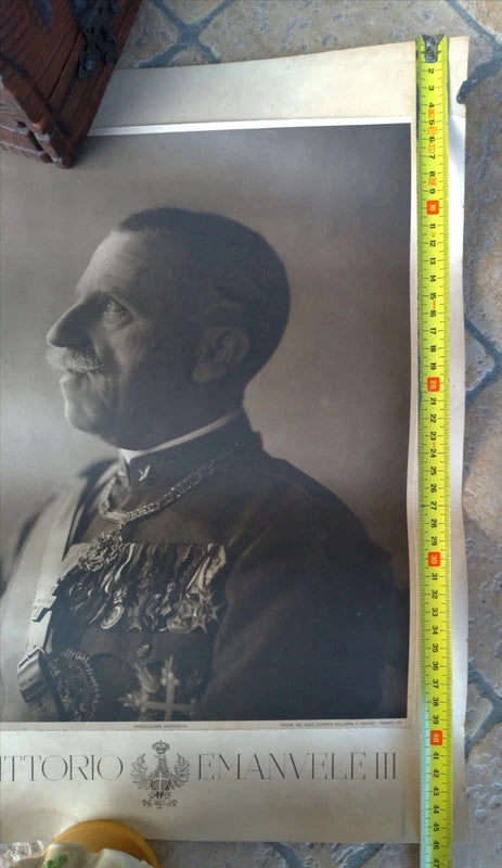 Vittorio Emanuele III di Savoia Re d'Italia 1900 - 1946 Ritratto 46 x 35 cm