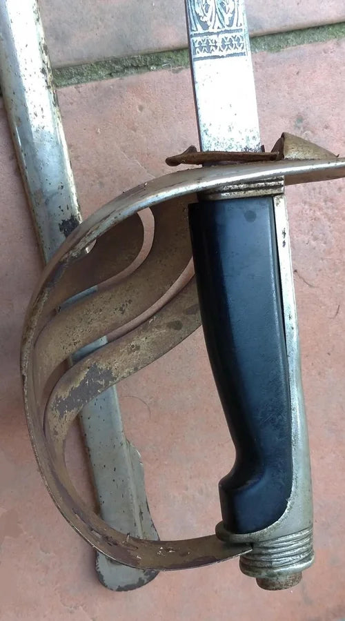 Sciabola da Ufficiale di Cavalleria e Artiglieria Regio Esercito Italiano SARDI TORINO