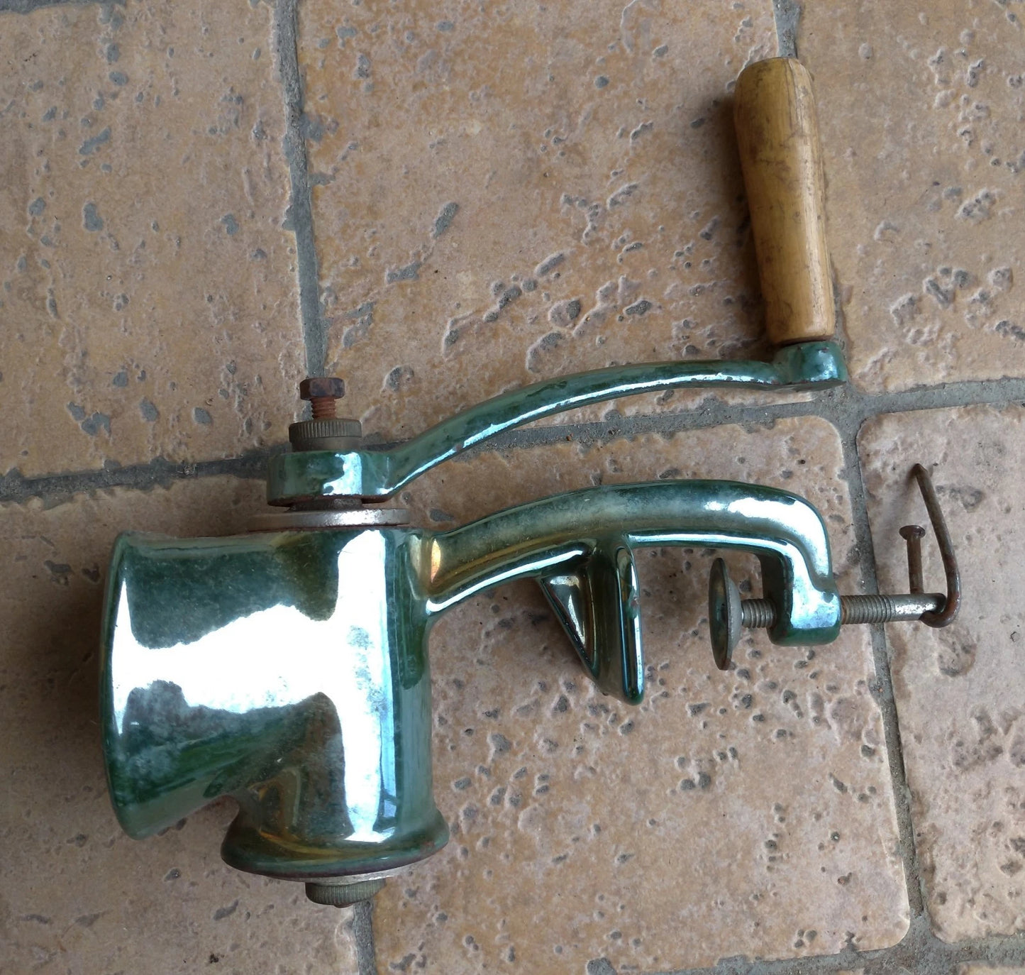 Tritacarne da Banco Smaltato