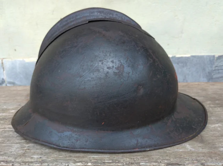 Elmetto Adrian 1916 riutilizzo Partigiano Brigate Garibaldi