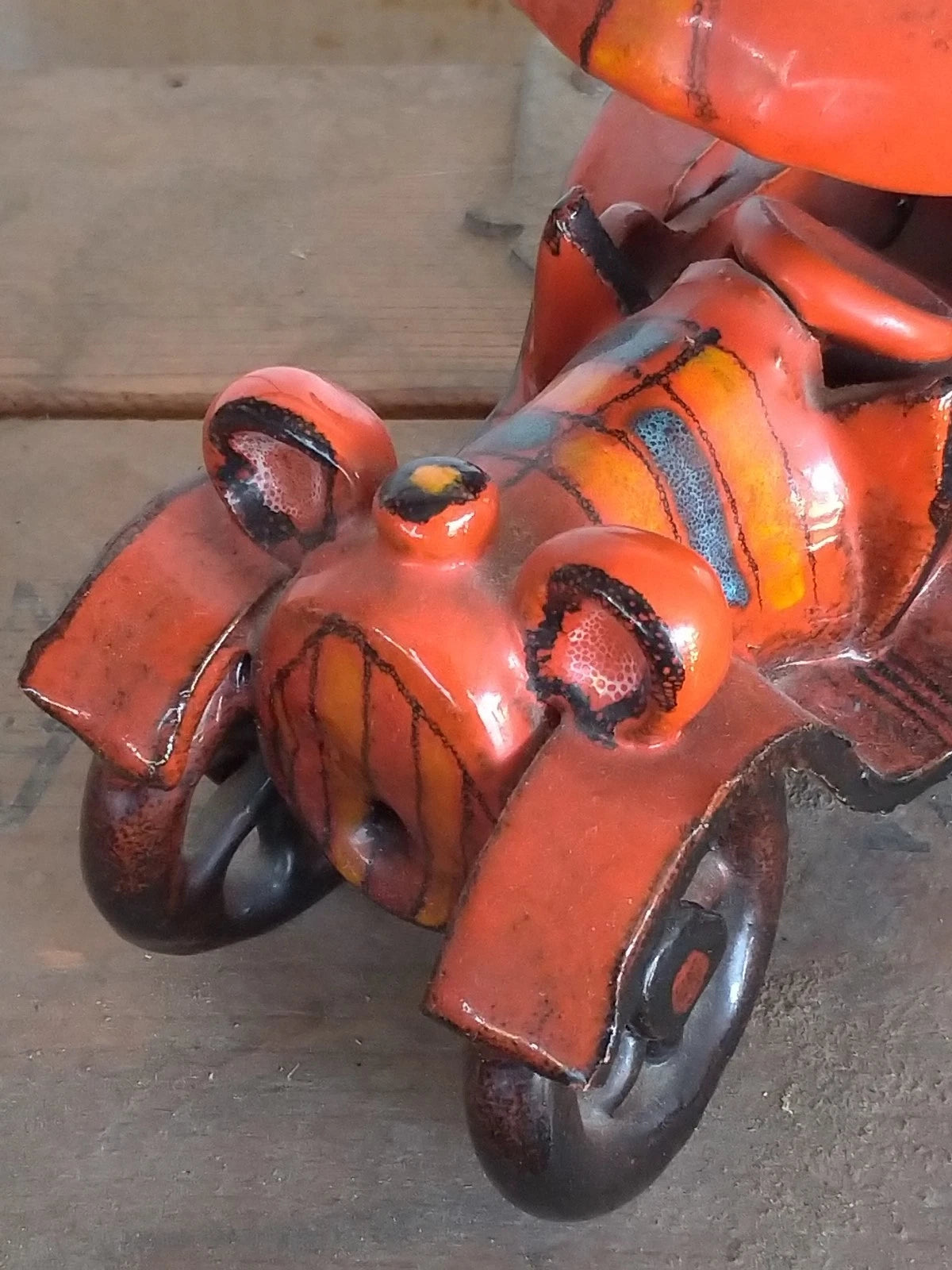 Verzolini Majolica 1970s Scultura Ceramica Policroma Macchinina Macchina Auto