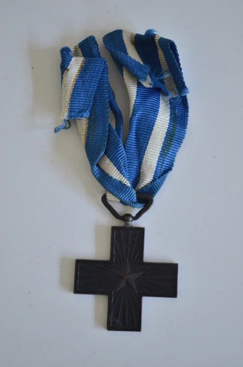 CROCE AL VALORE MILITARE VITTORIO EMANUELE III con Nastro