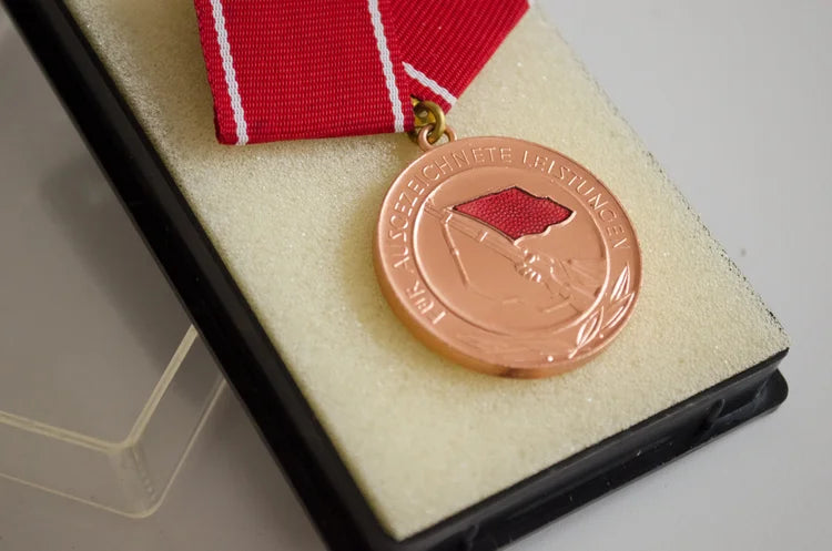 Medaglia Gruppi Combattimento Classe Operaia DDR