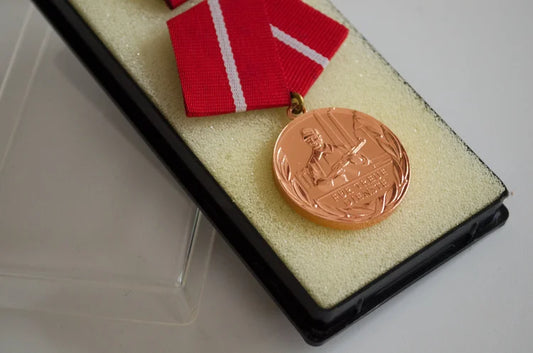 Medaglia Bronzo 10 Anni di Servizio Esercito Tedesco NVA