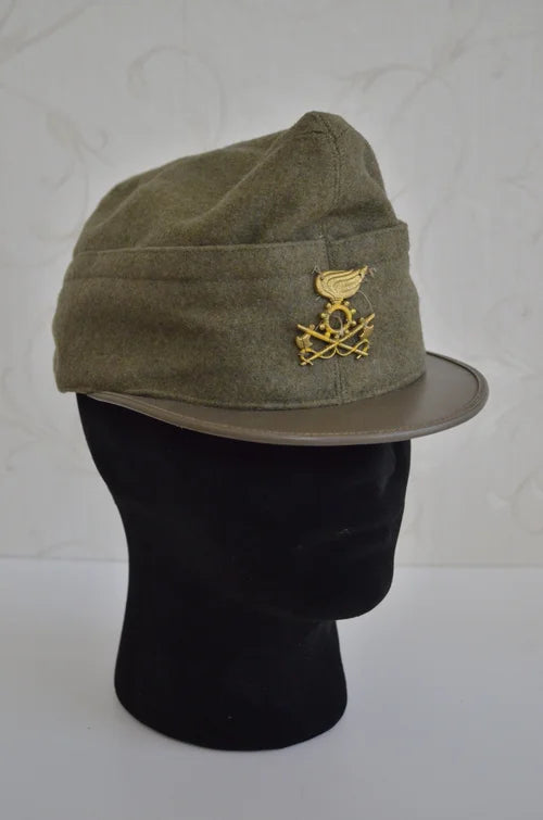EI Pioneer Genius Cap with Visor