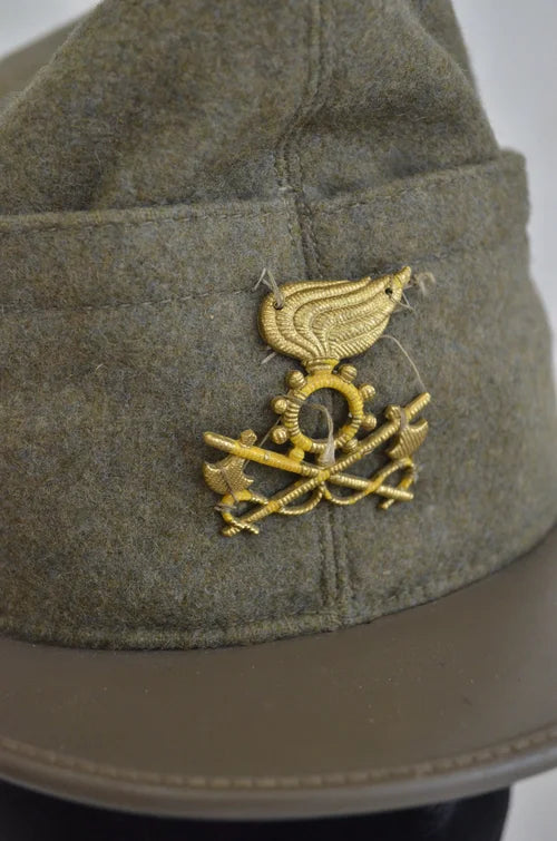 EI Pioneer Genius Cap with Visor