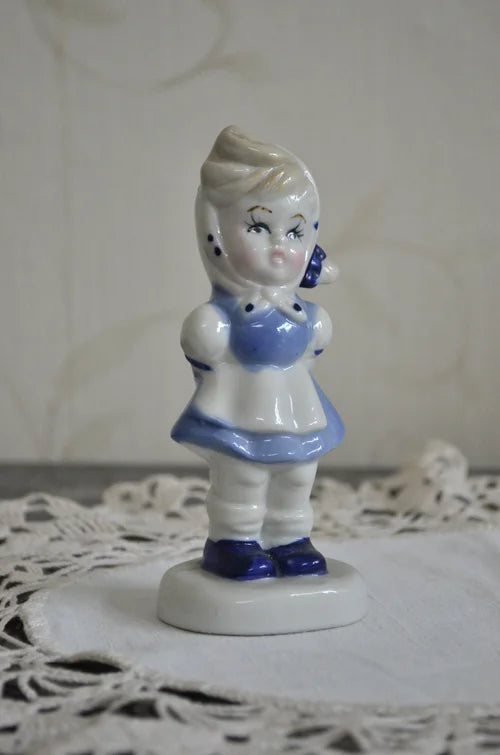 Bimba con Coniglietto