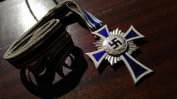 Croce d'onore per le madri tedesche classe Argento