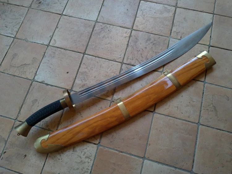 Hanwei Chinese Oxtail Dao Broadsword Sword