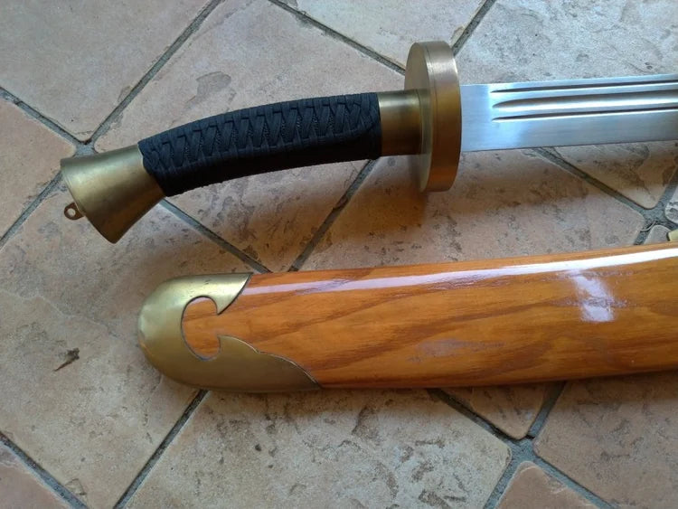 Hanwei Chinese Oxtail Dao Broadsword Sword