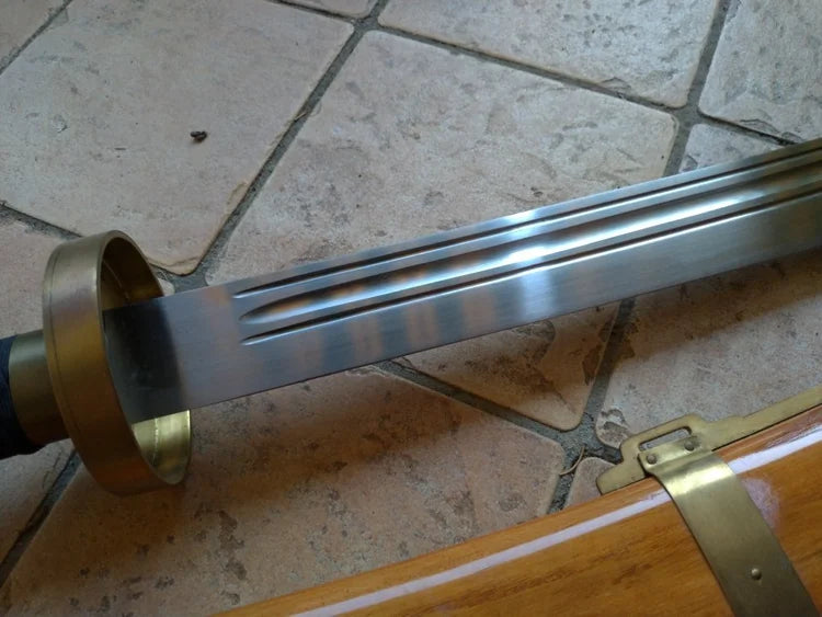 Hanwei Chinese Oxtail Dao Broadsword Sword