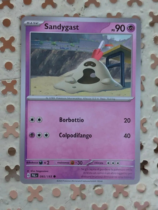 Carte Pokemon Murkrow Tarountula Sandygast