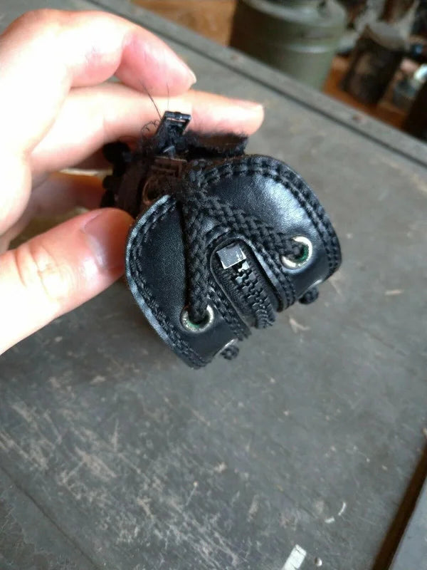 Bracciali in cuoio vintage