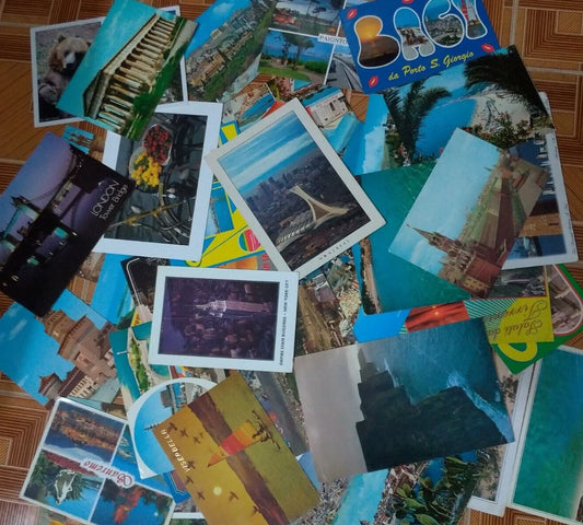 50 Cartoline Vintage Viaggiate Italia Estero Francobolli Anni 70 80 90 Colori