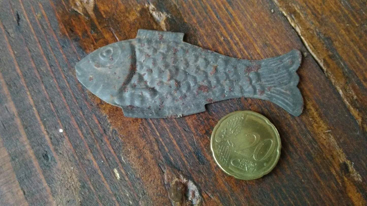 Antico giocattolo in latta Vintage Pesce