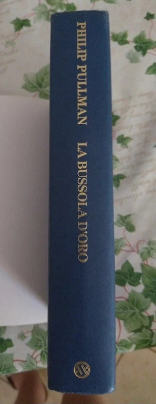 La Bussola d'Oro Philip Pullman - Queste Oscure Materie